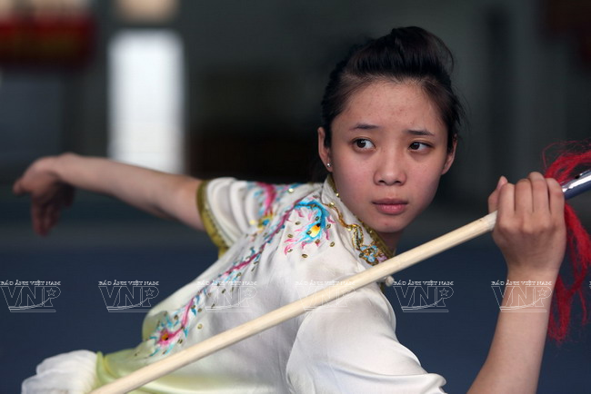 Vietexplorer.com - “Golden Girl” of Vietnam’s Wushu