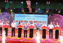 Dien Bien Photo Exhibition Captures Heritage Across Country